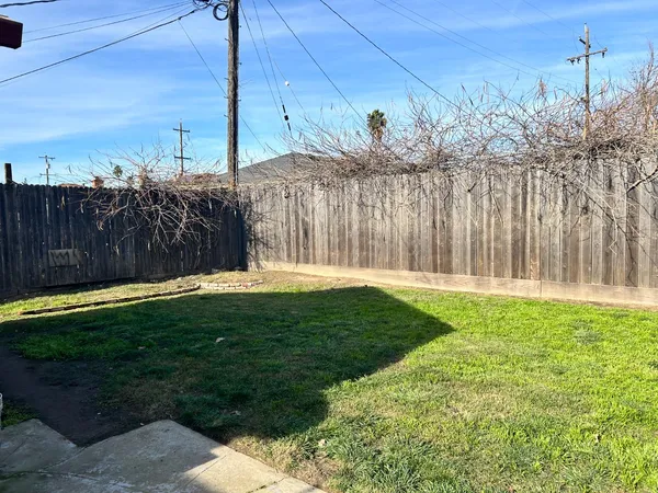 $399,000 | 9 4th Avenue, Isleton, CA 95641