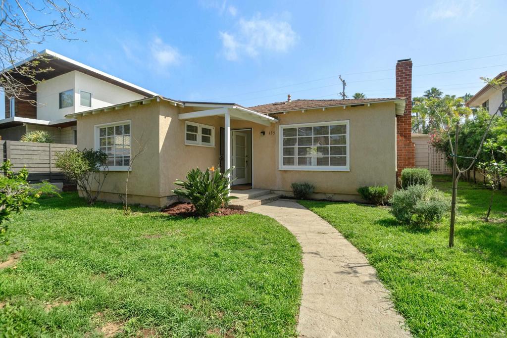 135 4th Street Encinitas, CA 92024 - Photo 1 of 33