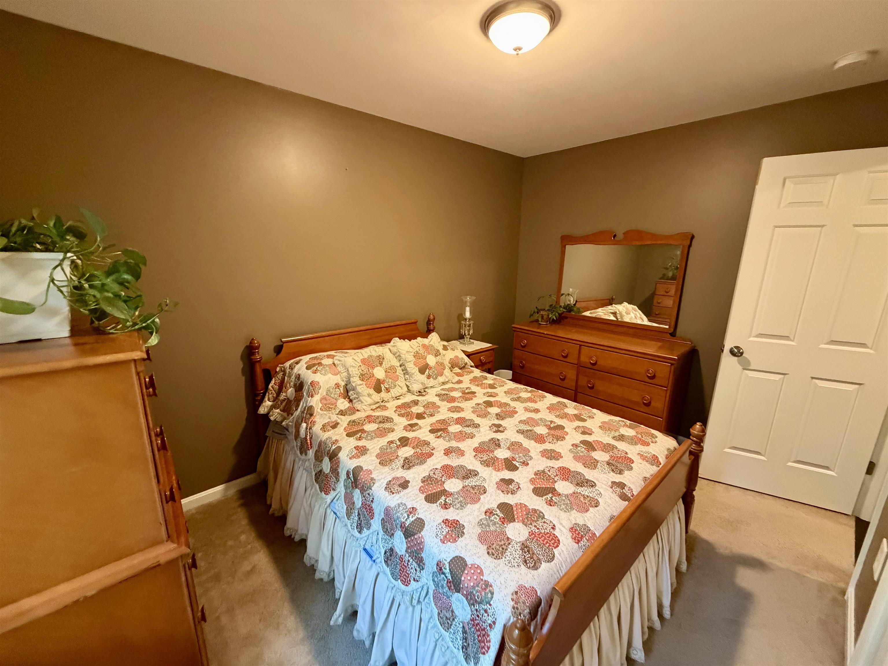 32 Albe Drive Bennington, VT 05201 - Photo 21 of 40