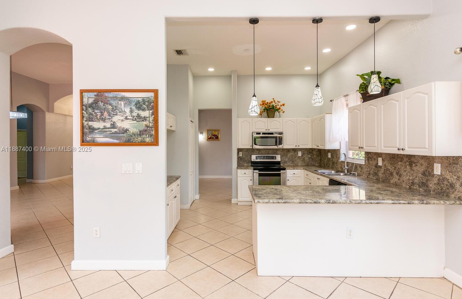 16230 Southwest 36th Street Miramar, FL 33027 - Photo 18 of 64