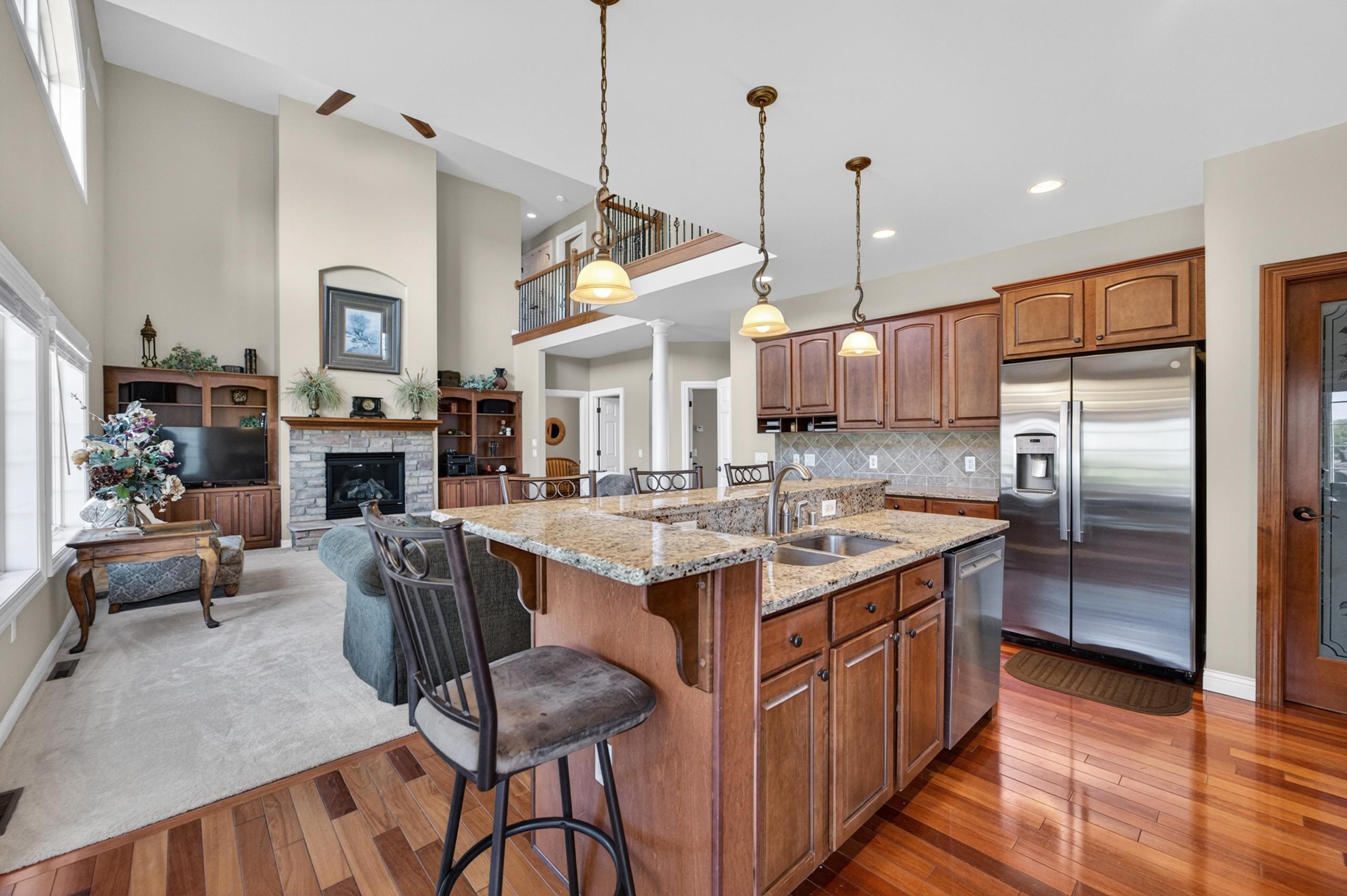 1516 Blue Ridge Trail Waunakee, WI 53597 - Photo 10 of 67