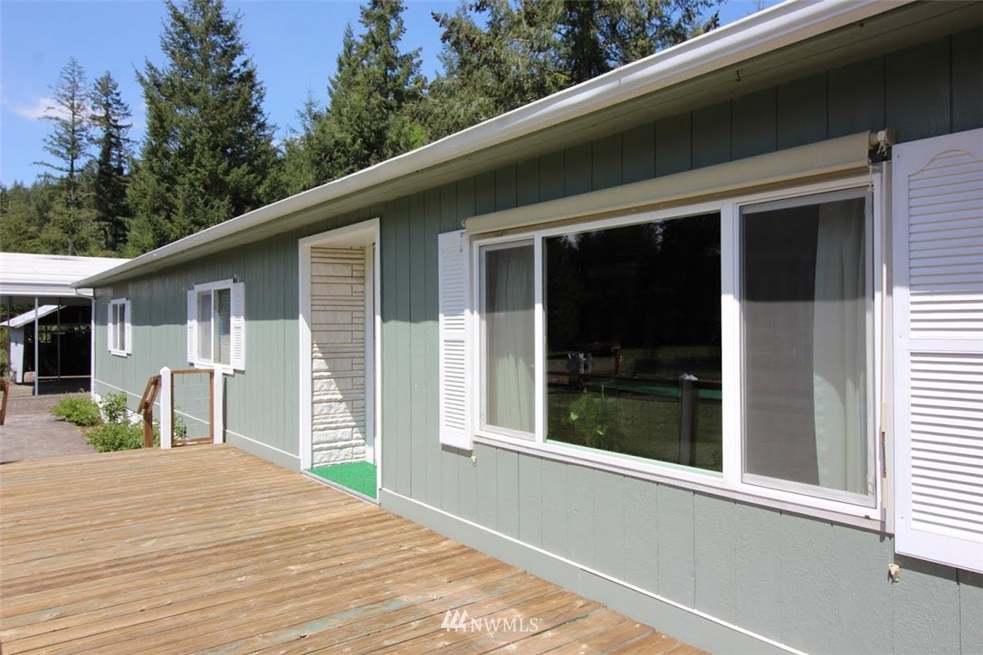 6226 Waldrick Road Southeast Olympia, WA 98513 - Photo 4 of 25 Gallery Image 4