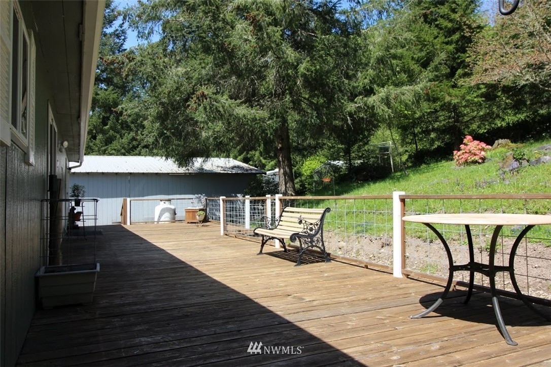6226 Waldrick Road Southeast Olympia, WA 98513 - Photo 8 of 25 Gallery Image 8