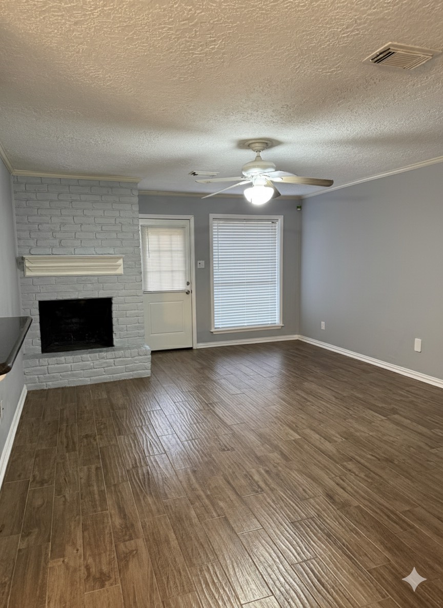 717 Blue Ridge Drive Shenandoah, TX 77381 - Photo 2 of 7