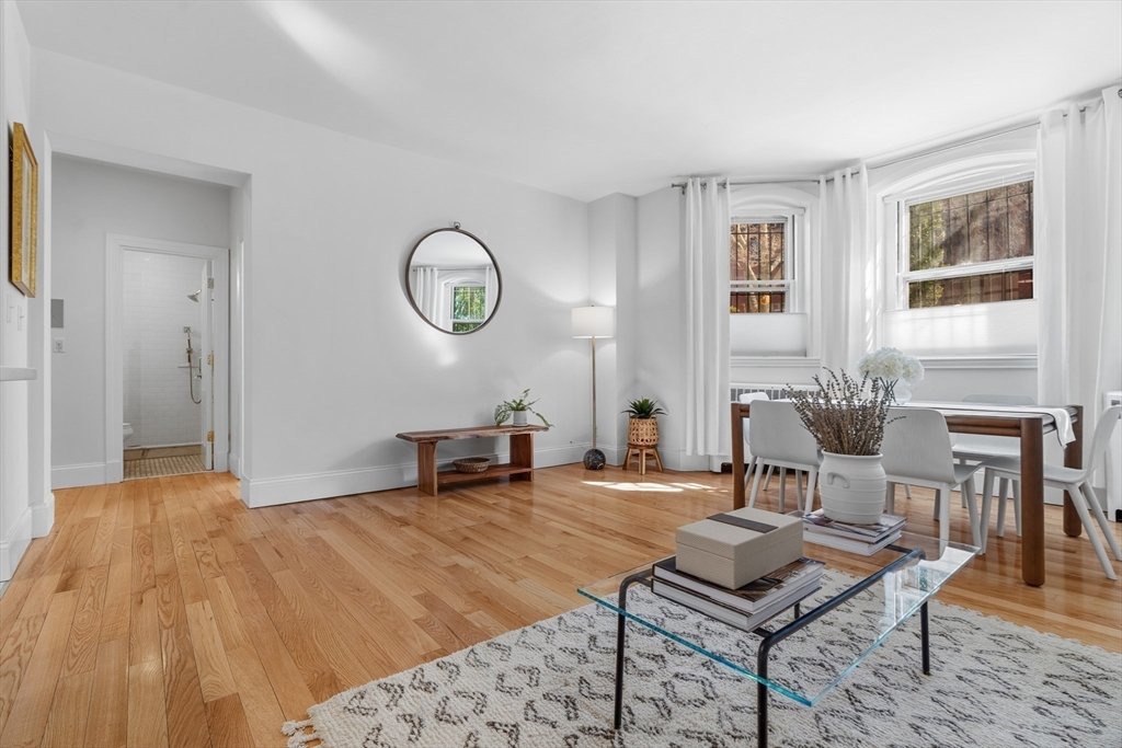 286 Beacon Street, Unit 1 Boston, MA 02116 - Photo 9 of 30