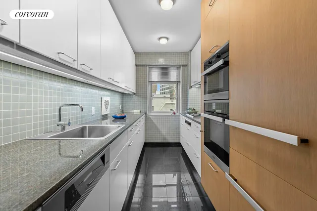 $1,495,000 | 70 East 10th Street, Unit 15G | Greenwich Village