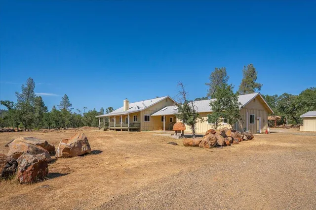 $540,000 | 25150 Dersch Road, Anderson, CA 96007