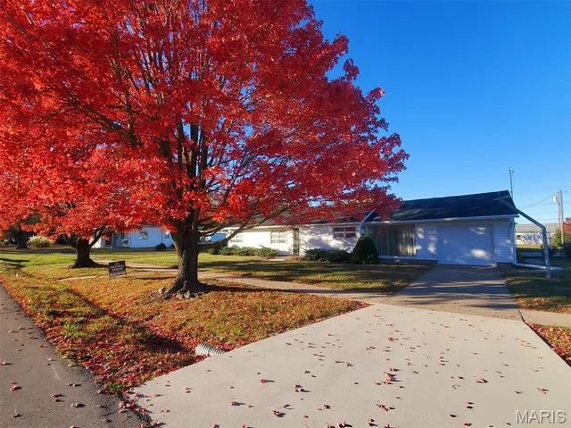 $164,900 | 102 Quincy Street, Lewistown, MO 63452