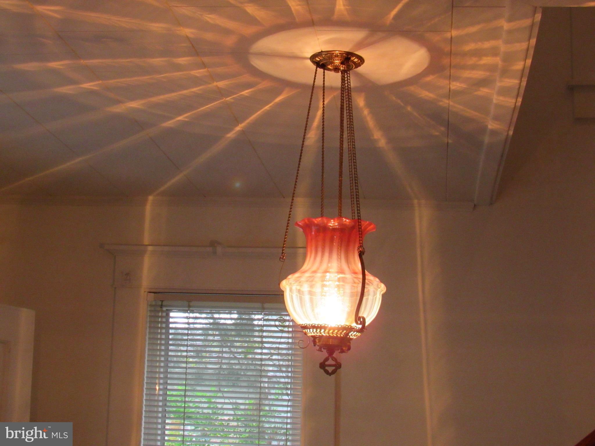 402 Pine Street Laurel, DE 19956 - Photo 22 of 84 Original Special Touches