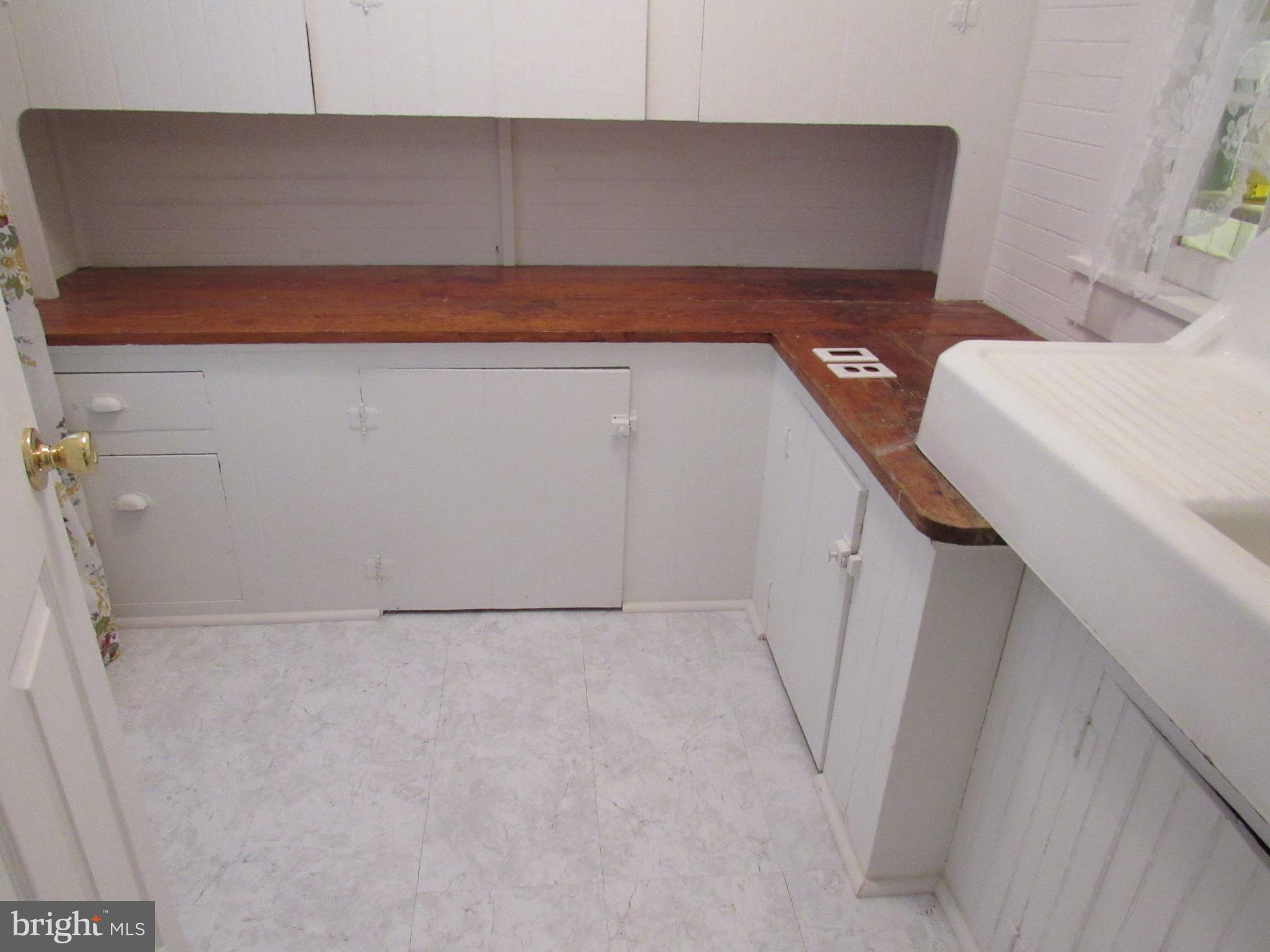 402 Pine Street Laurel, DE 19956 - Photo 50 of 84 HOW COOL !