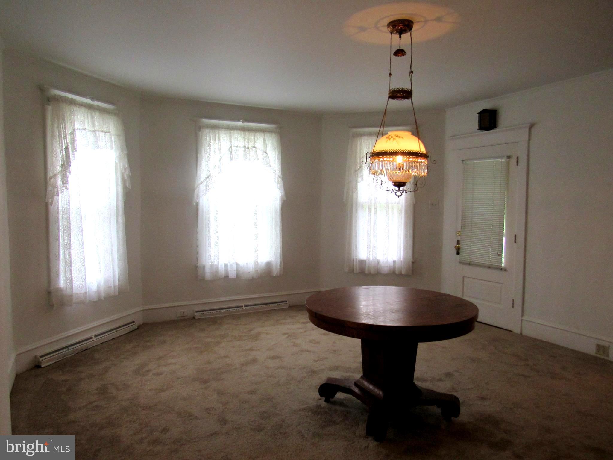 402 Pine Street Laurel, DE 19956 - Photo 74 of 84 Formal Dining