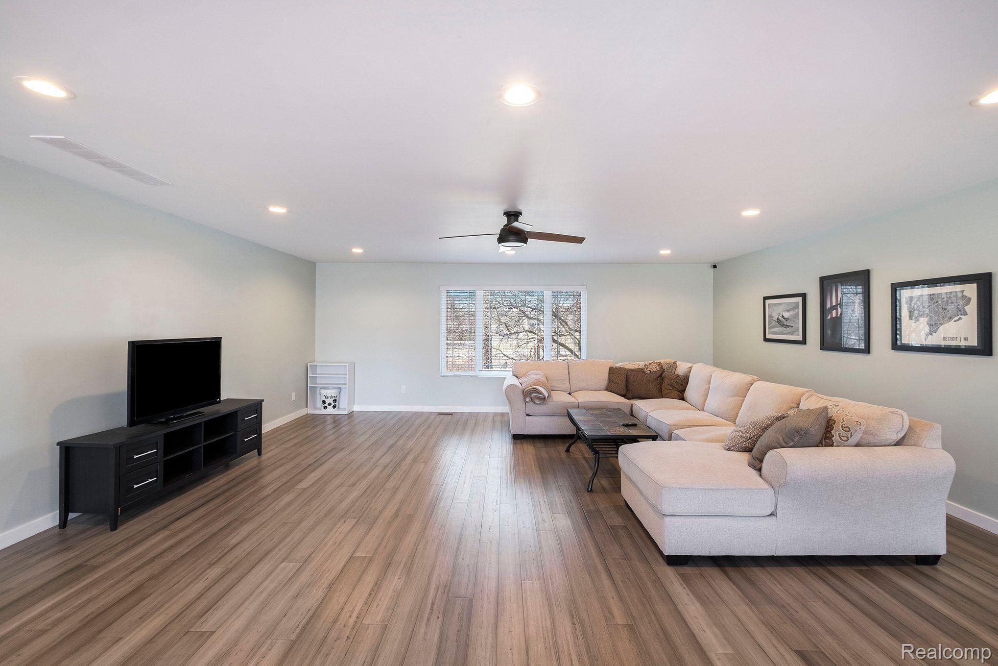 14151 South Reed Road Byron, MI 48418 - Photo 12 of 42 Gallery Image 12