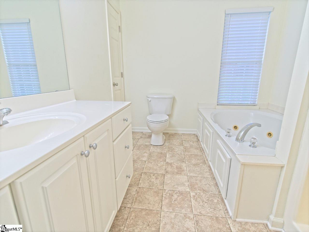 237 Springfield Circle Easley, SC 29642 - Photo 17 of 25 Gallery Image 17