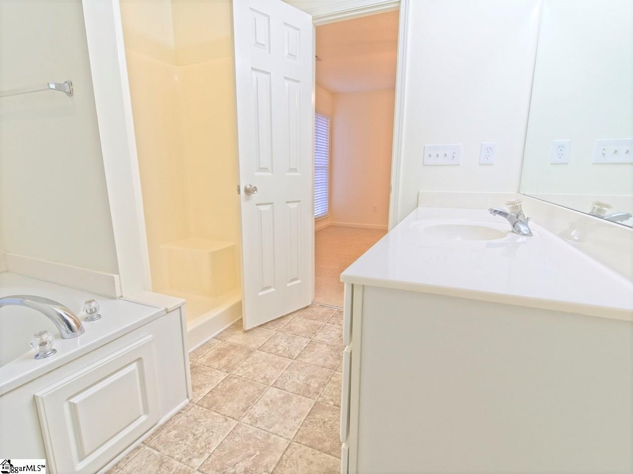 237 Springfield Circle Easley, SC 29642 - Photo 18 of 25 Gallery Image 18