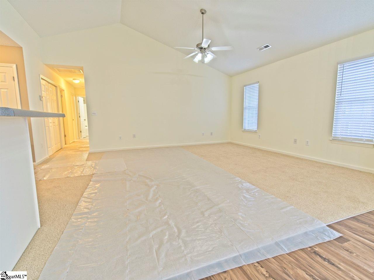 237 Springfield Circle Easley, SC 29642 - Photo 9 of 25 Gallery Image 9