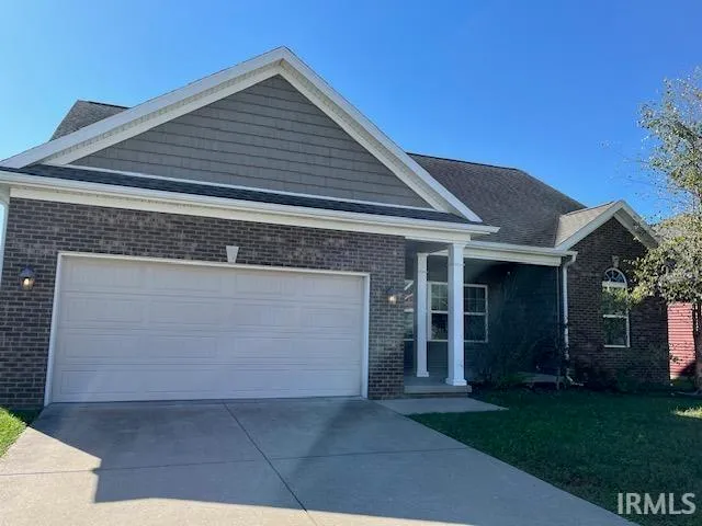 $2,200 | 3588 Arbor Pointe Drive, Newburgh, IN 47630