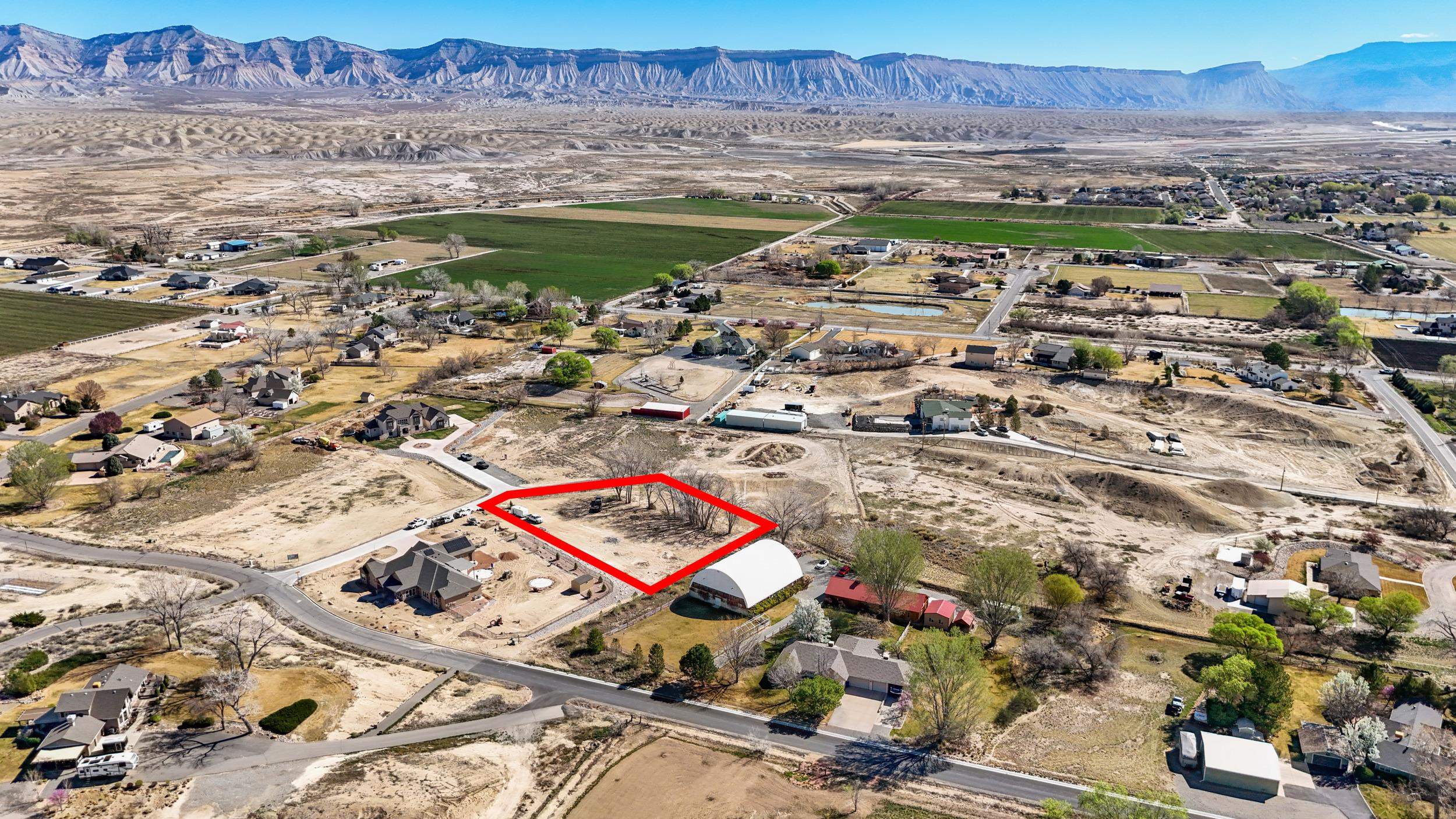 912 25 3/4 Road Grand Junction, CO 81505 - Photo 3 of 9