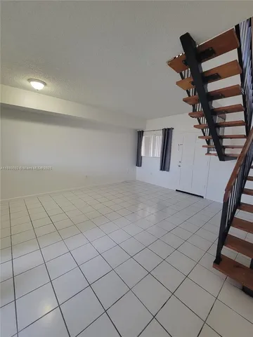 $2,250 | 355 East 33rd Street, Unit 203, Hialeah, FL 33013