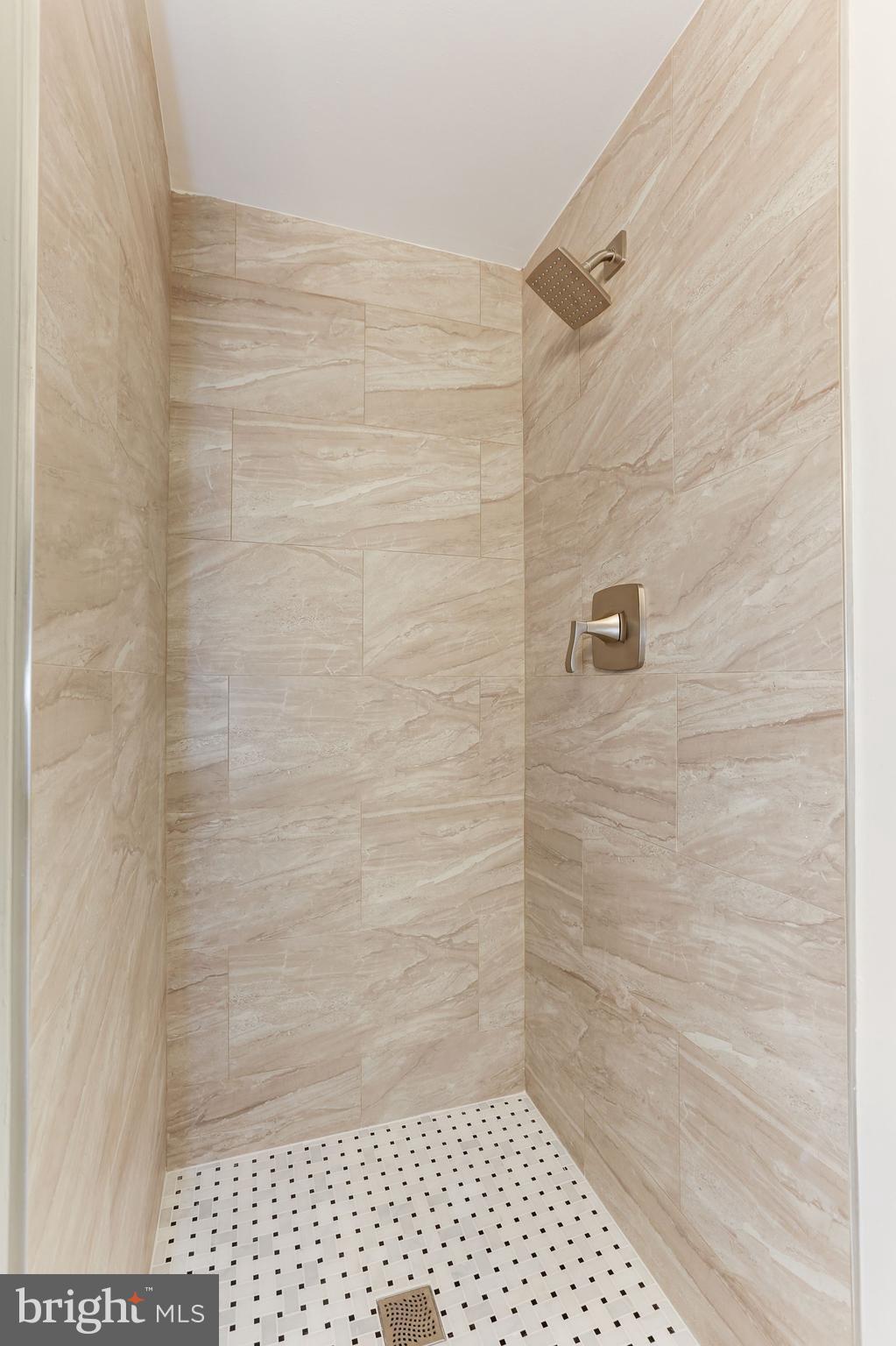 11570 Embers Court Reston, VA 20191 - Photo 25 of 30 a bathroom with a shower