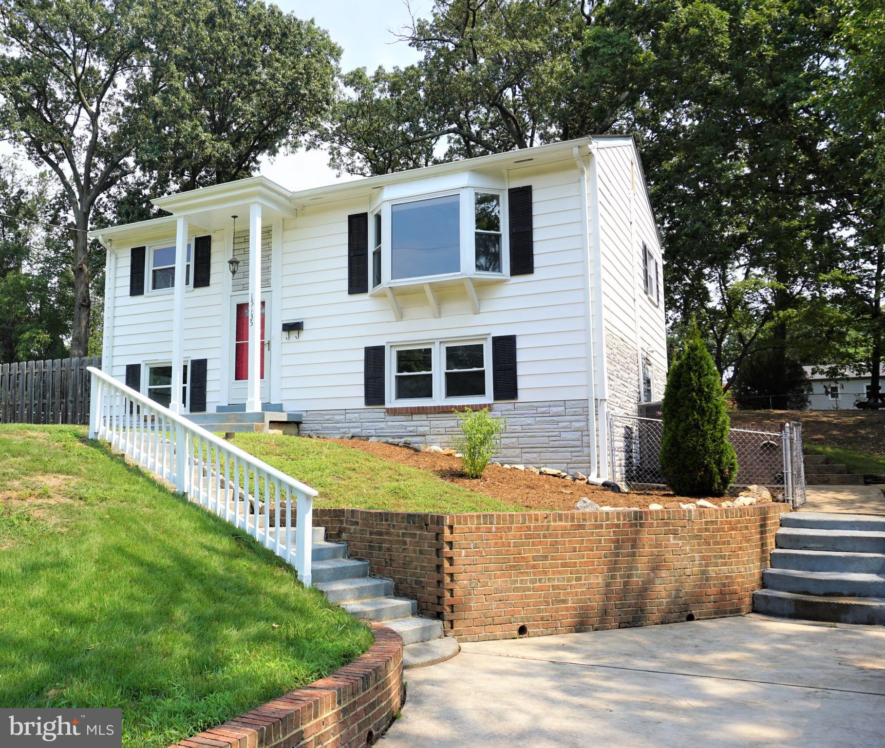 15135 Georgia Road Woodbridge, VA 22191 - Photo 2 of 19 Gallery Image 2