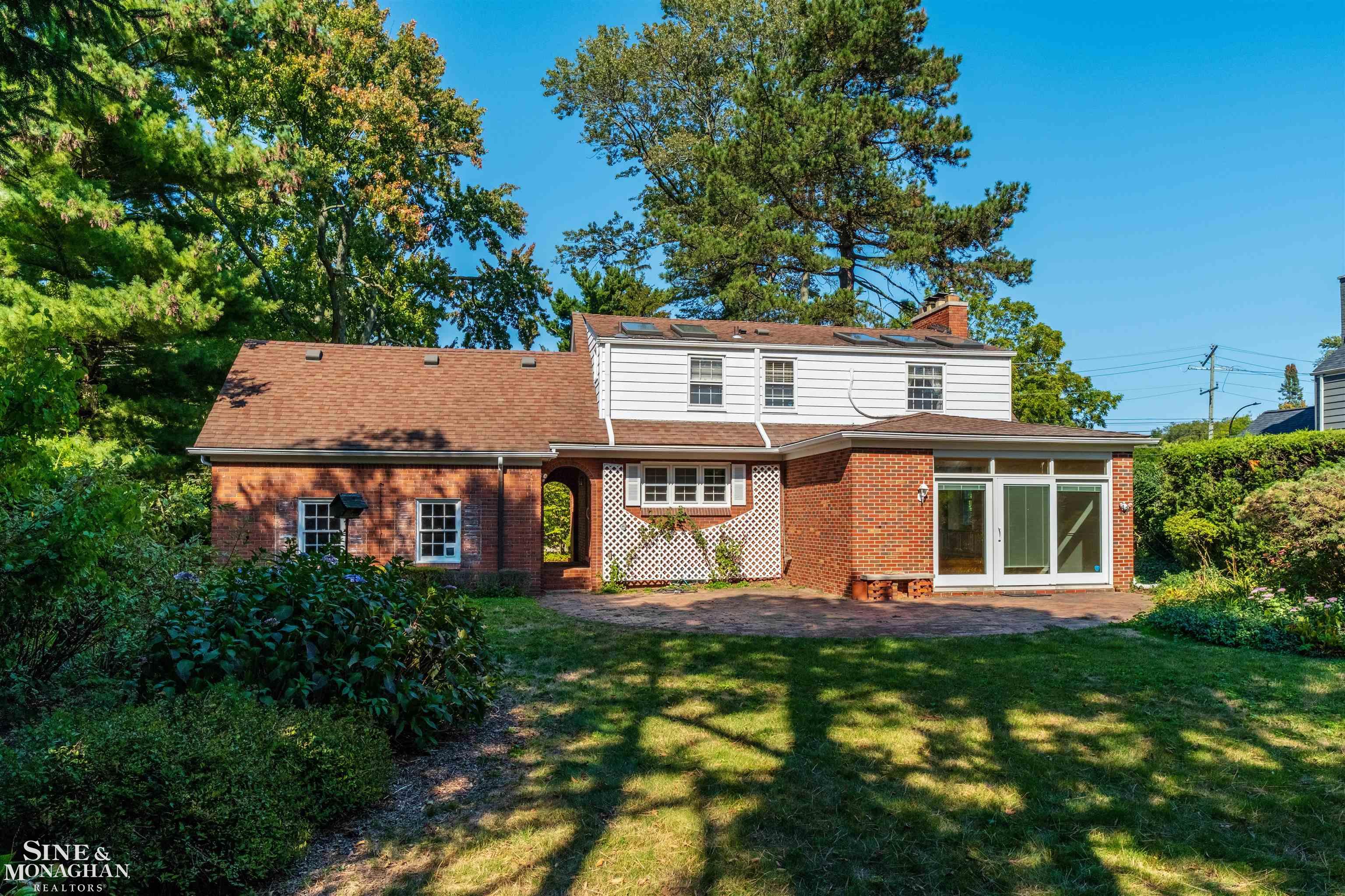 245 Moross Road Grosse Pointe Farms, MI 48236 - Photo 48 of 52