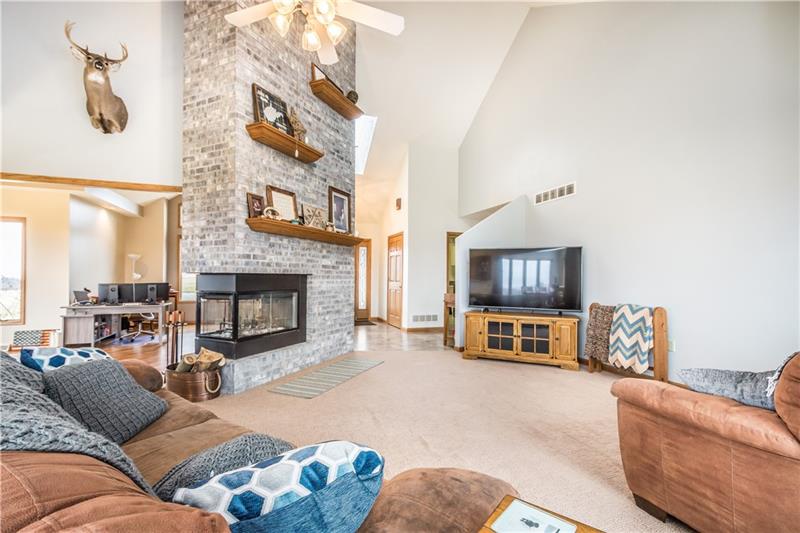 108 Castile Ridge Road Waynesburg, PA 15370 - Photo 9 of 25 Enjoy entertaining in the great space provided by this home!