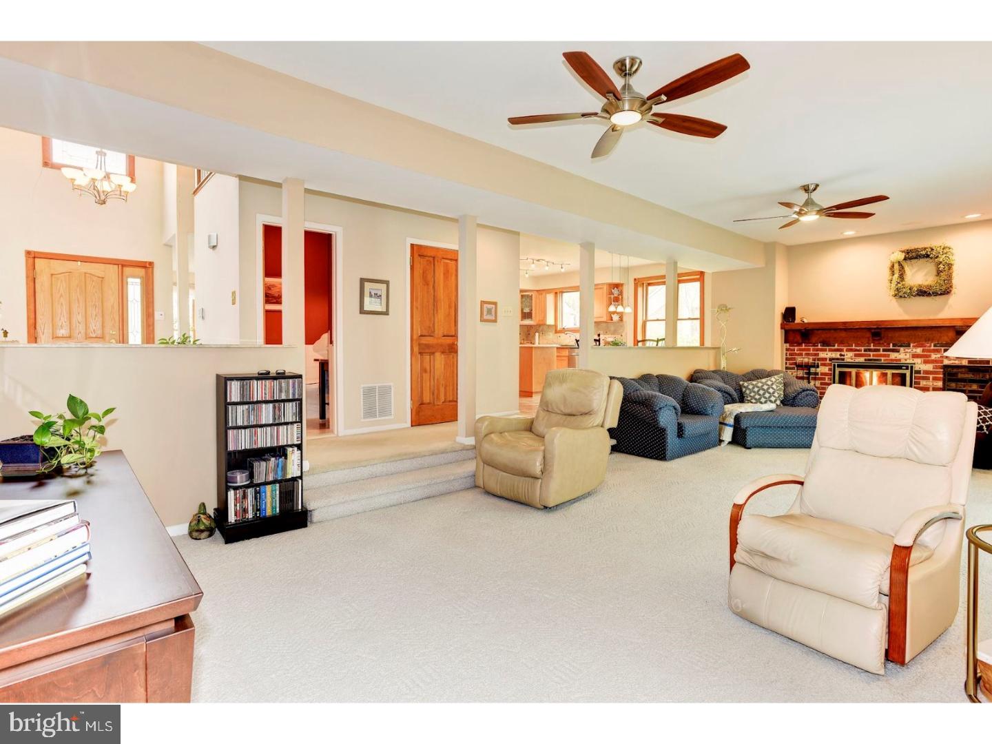 11 Woodbrook Road Voorhees, NJ 08043 - Photo 11 of 25 Great Room