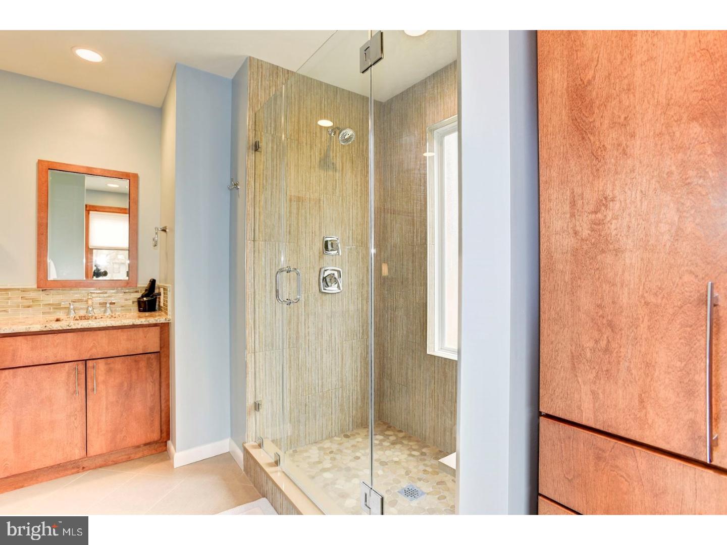 11 Woodbrook Road Voorhees, NJ 08043 - Photo 16 of 25 Master Bathroom