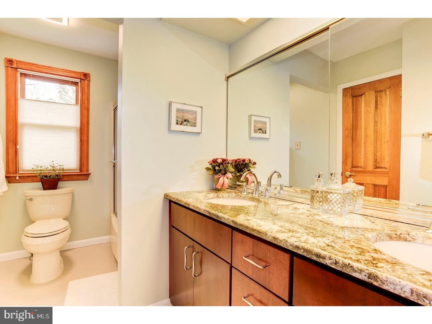 11 Woodbrook Road Voorhees, NJ 08043 - Photo 18 of 25 Bathroom