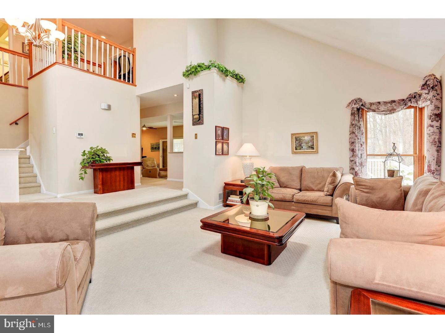 11 Woodbrook Road Voorhees, NJ 08043 - Photo 6 of 25 Living Room