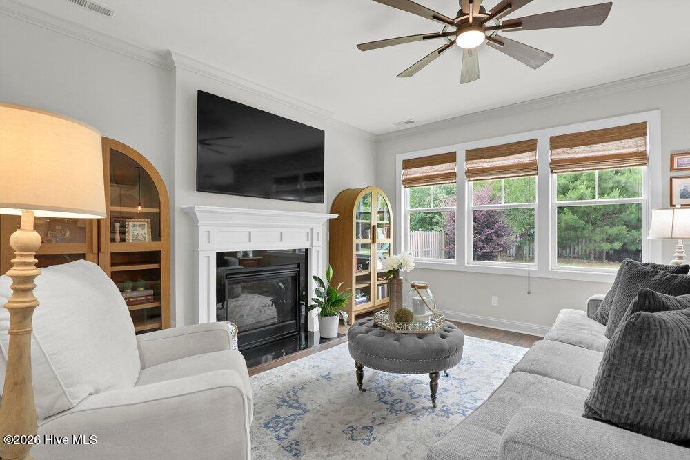 75 Fletcher Lane Hampstead, NC 28443 - Photo 11 of 58 Living Room