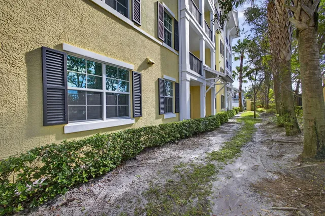 $3,000 | 3130 West Latitude Circle, Unit 103, Delray Beach, FL 33483