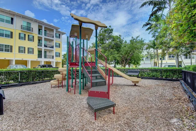 $3,000 | 3130 West Latitude Circle, Unit 103, Delray Beach, FL 33483