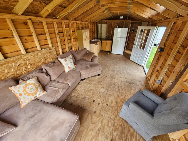 $168,900 | 15410 Johnson Road, Kaleva, MI 49645