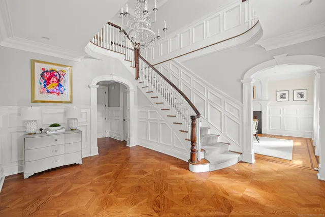 a view of entryway and hall