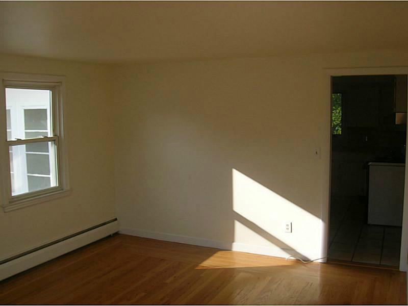 11 Bedford Road Cranston, RI 02910 - Photo 6 of 11 Bedroom.