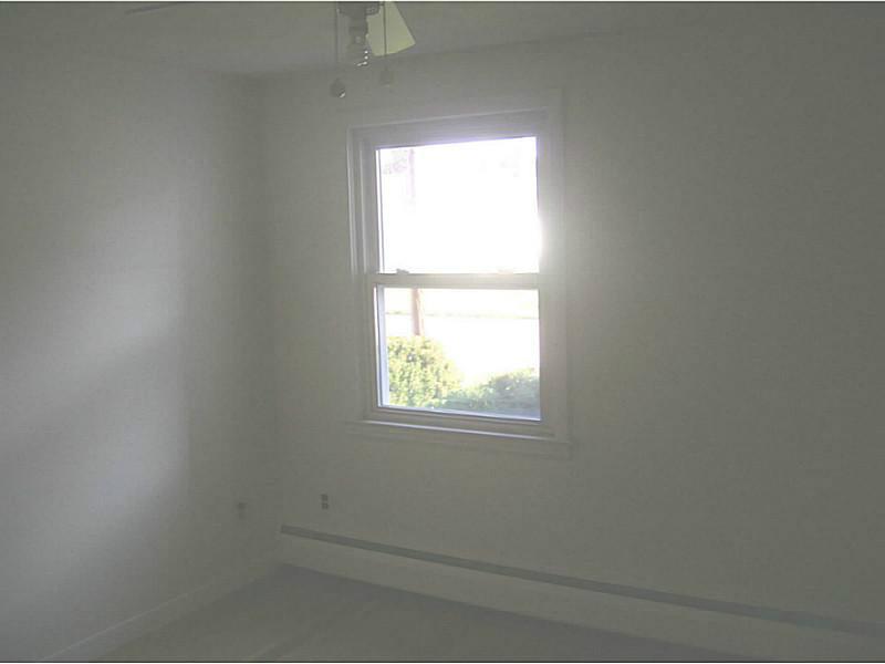 11 Bedford Road Cranston, RI 02910 - Photo 10 of 11 Bedroom.