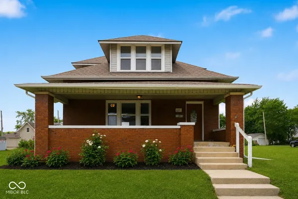 $199,900 | 2221 Central Avenue, Anderson, IN 46016