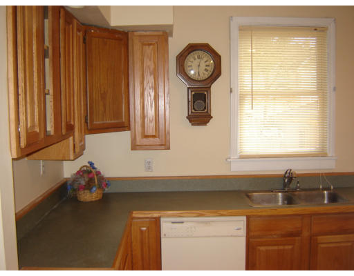 22 Vassar Street Springfield, MA 01109 - Photo 7 of 26 Gallery Image 7