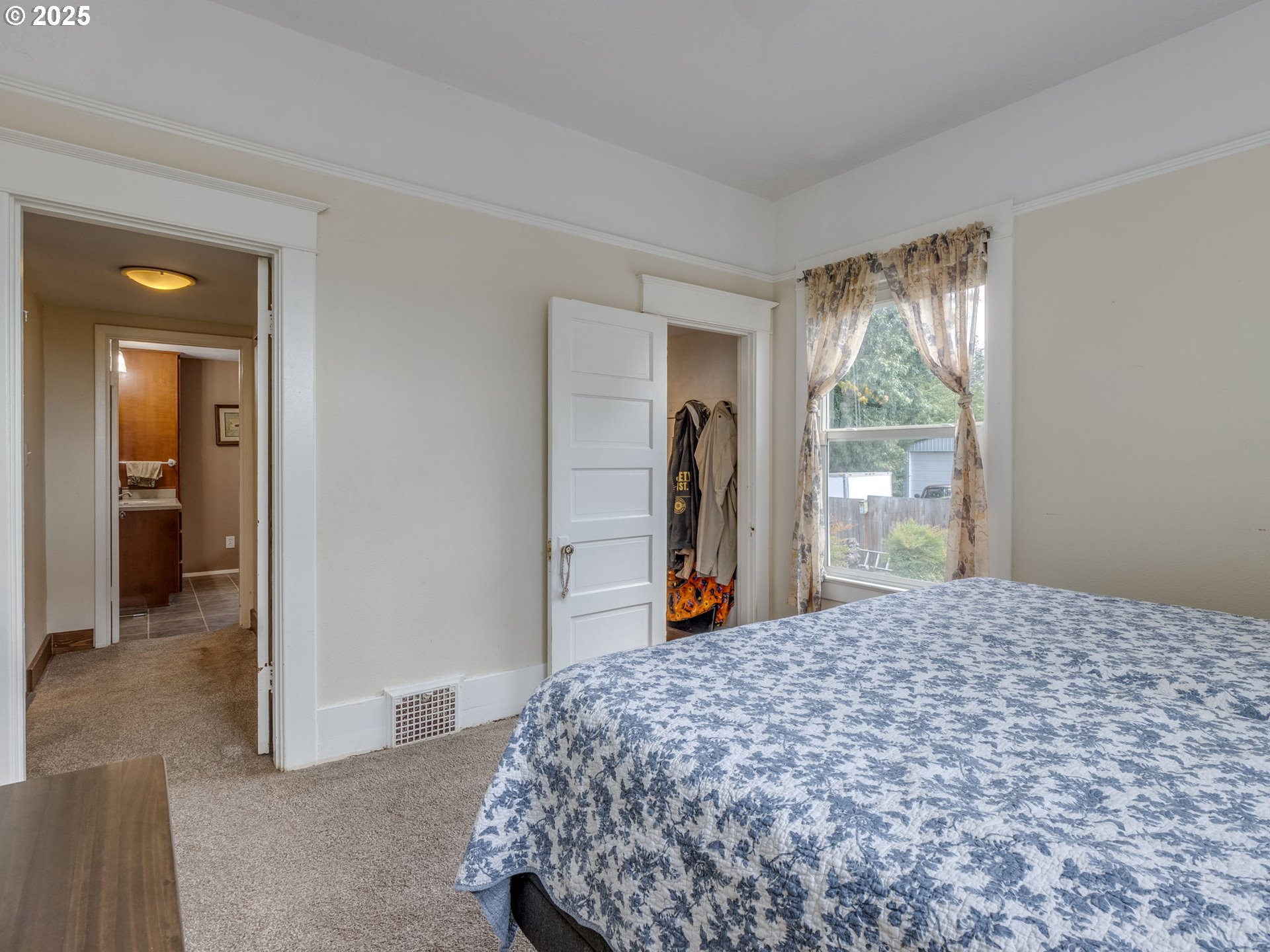 1833 D Street Forest Grove, OR 97116 - Photo 21 of 46 Deck