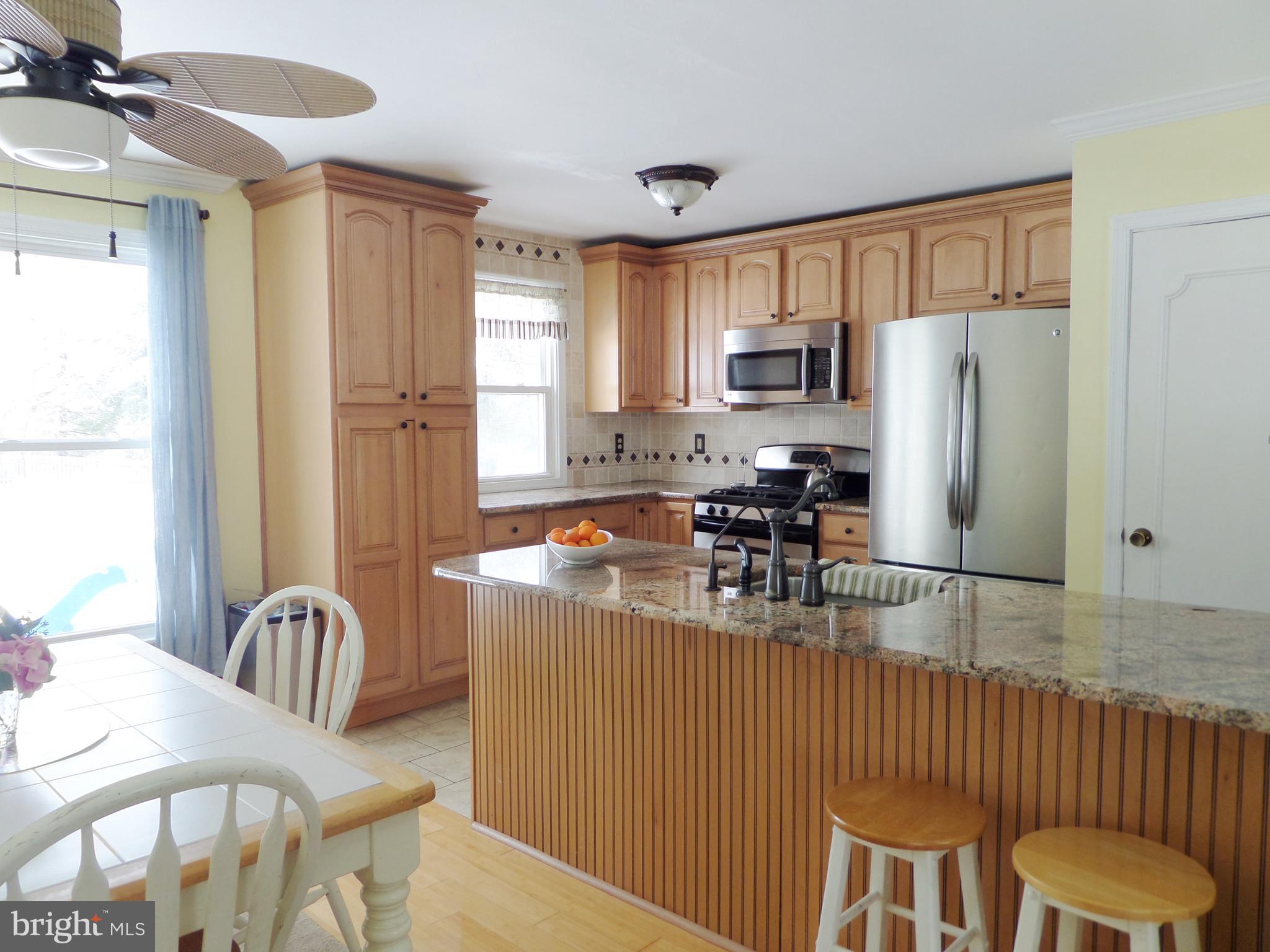 922 Independence Road Norristown, PA 19403 - Photo 15 of 37 Gallery Image 15