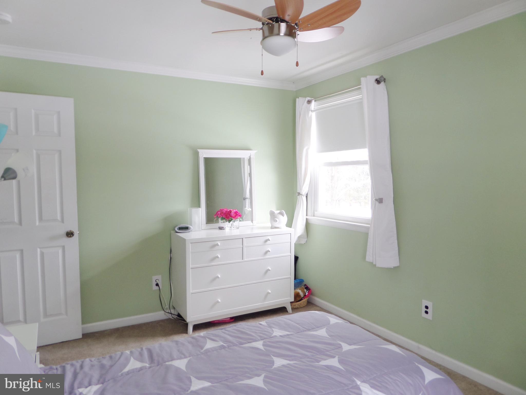 922 Independence Road Norristown, PA 19403 - Photo 25 of 37 Gallery Image 25