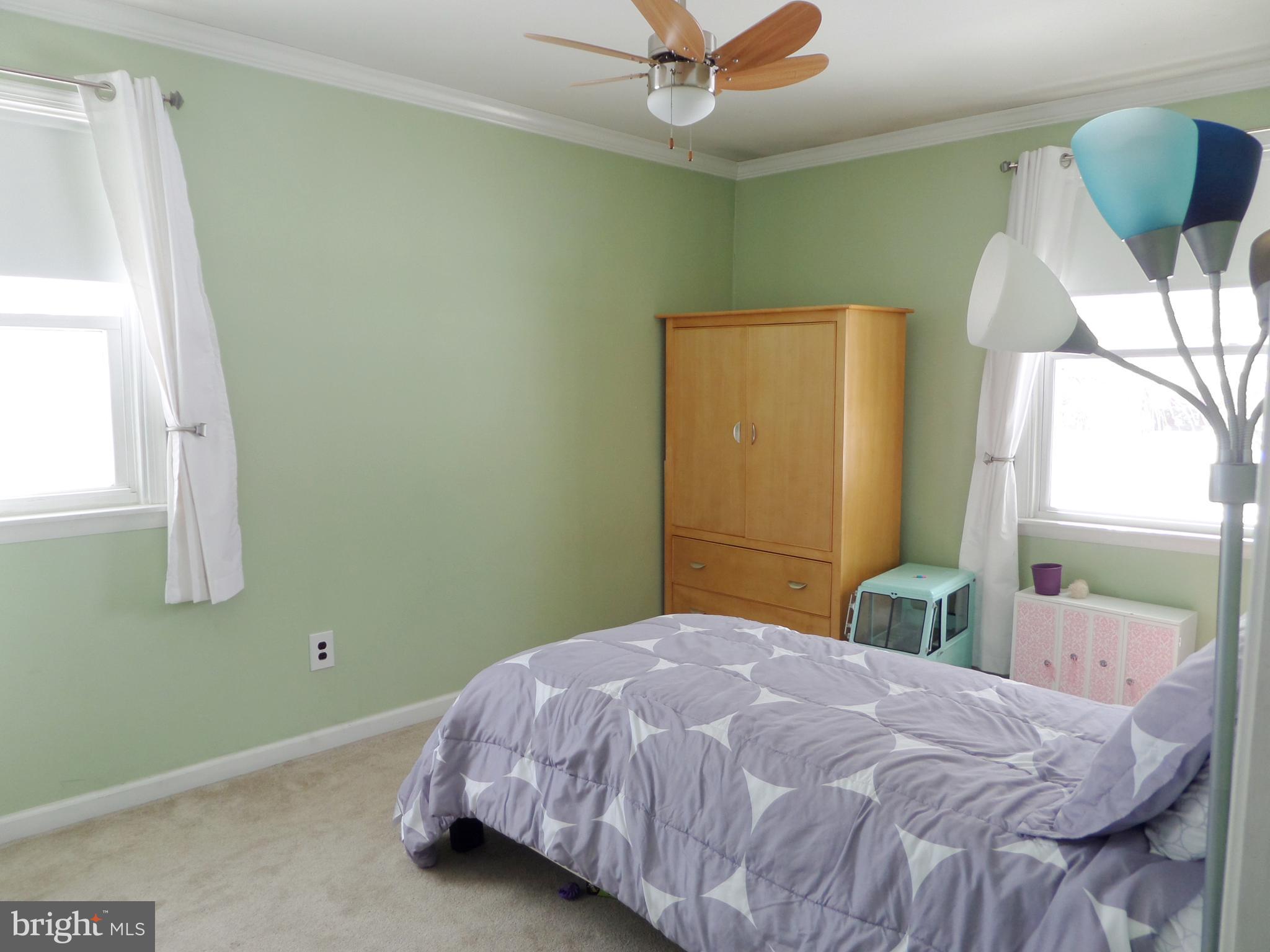 922 Independence Road Norristown, PA 19403 - Photo 27 of 37 Gallery Image 27