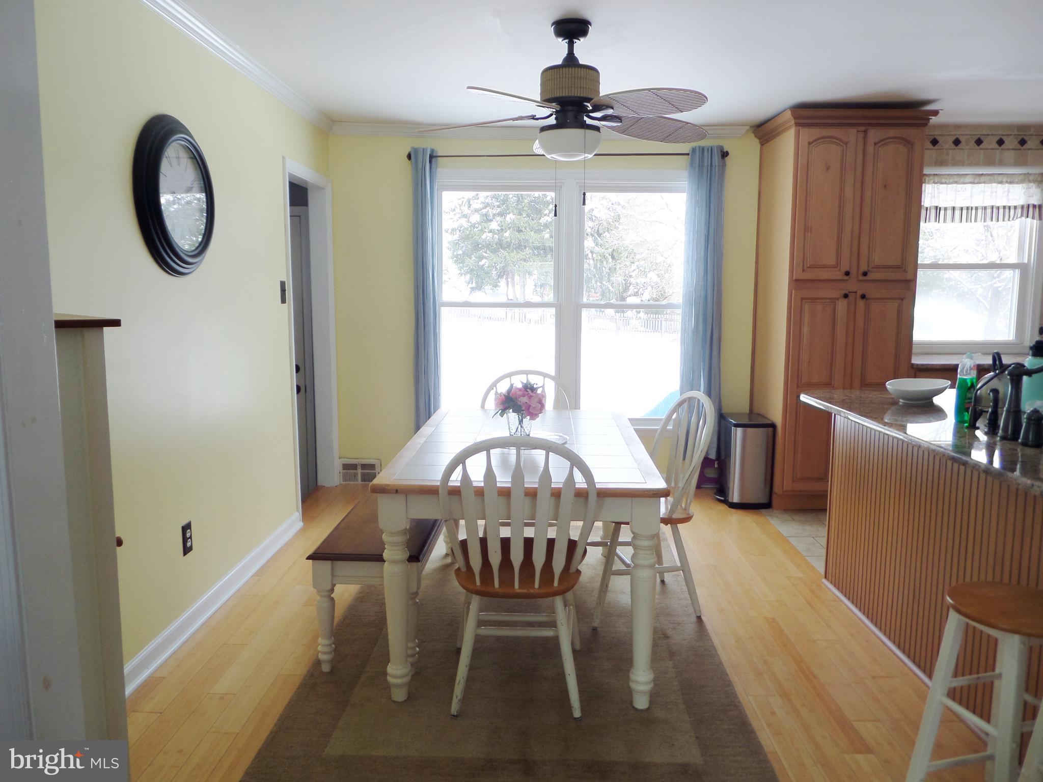 922 Independence Road Norristown, PA 19403 - Photo 9 of 37 Gallery Image 9