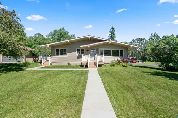 $359,900 | 3304 Hutchinson Road, Duluth, MN 55811