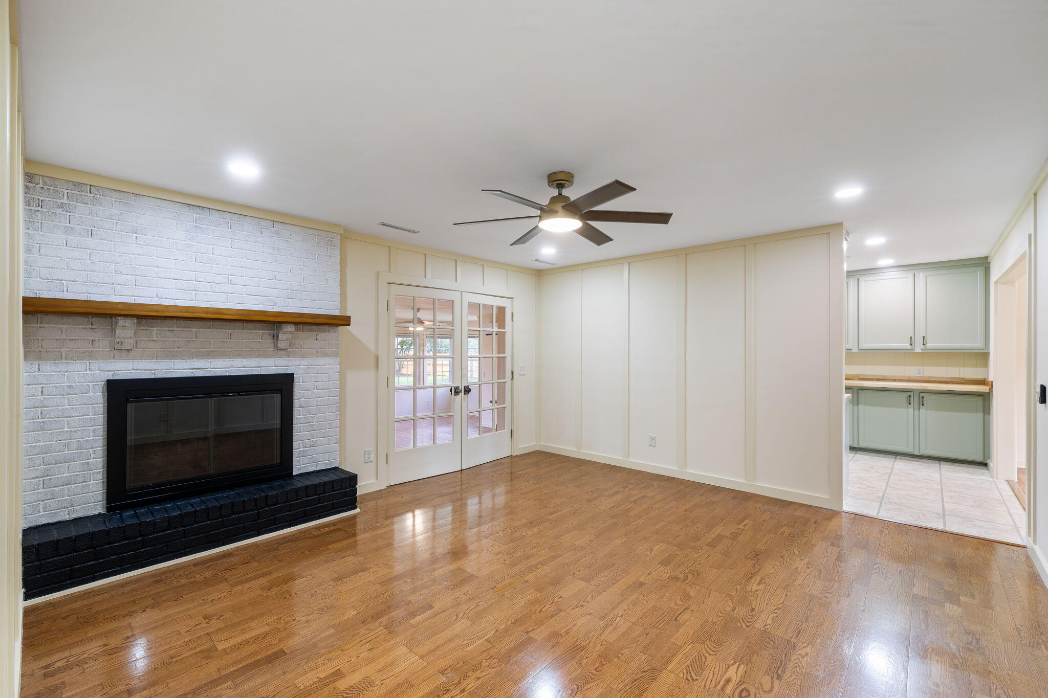 1335 Old Colony Road Mount Pleasant, SC 29464 - Photo 5 of 33