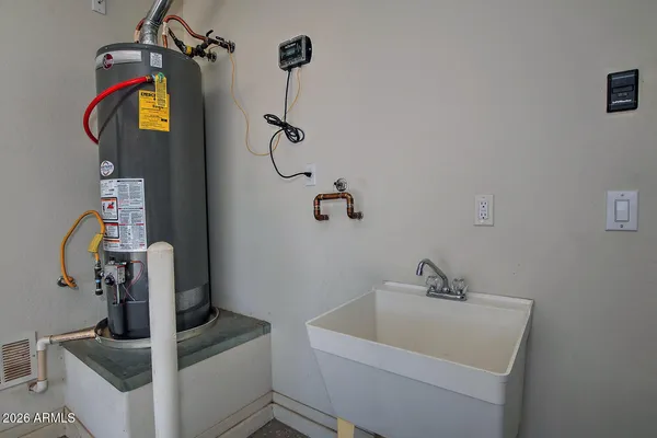 $379,900 | 6354 West Bushwood Court, Florence, AZ 85132