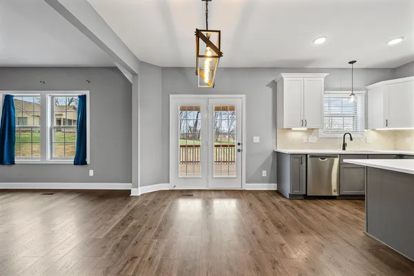 $2,000 | 1395 Holden Drive, Clarksville, TN 37042