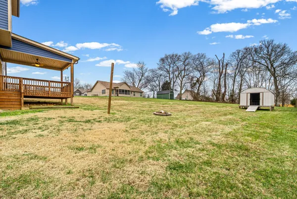 $2,000 | 1395 Holden Drive, Clarksville, TN 37042