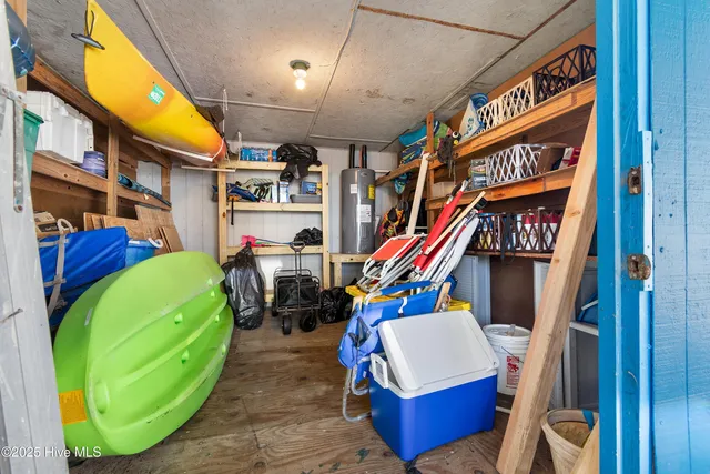 $859,000 | 108 Tarpon Drive, Holden Beach, NC 28462